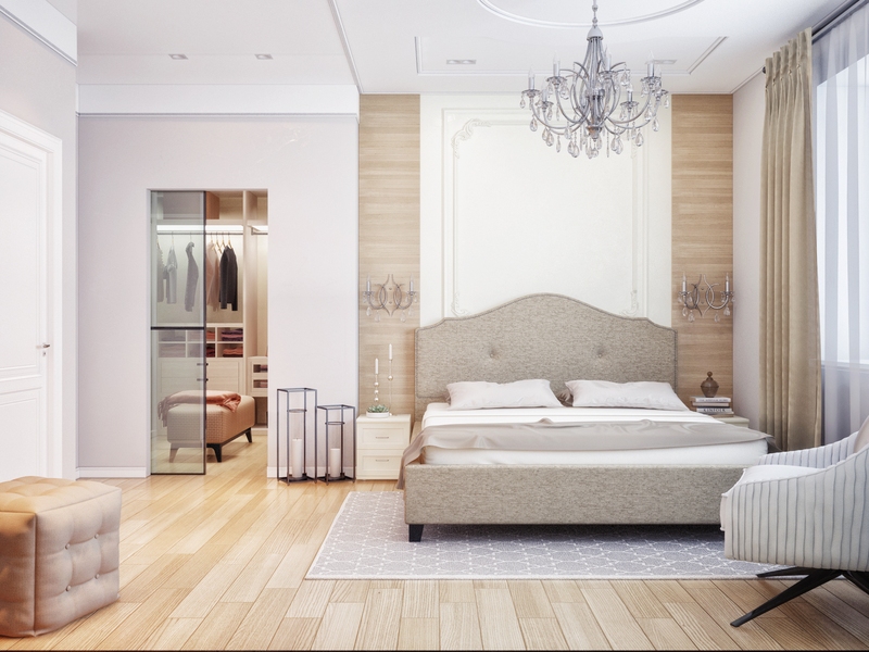 Классическая спальня в нейтральных тонах-декорирование стен в спальне деревом - Дизайн дома для двух семей, Комарово