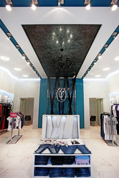Дизайн интерьера магазина-бутика Yudashkin Jeans