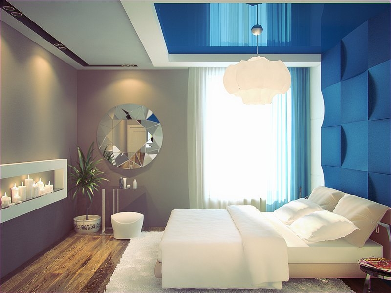 Спальня с сочетанием  глянцевого и матового потолка - Дизайн интерьера квартиры г. Тюмень ул. Артамонова